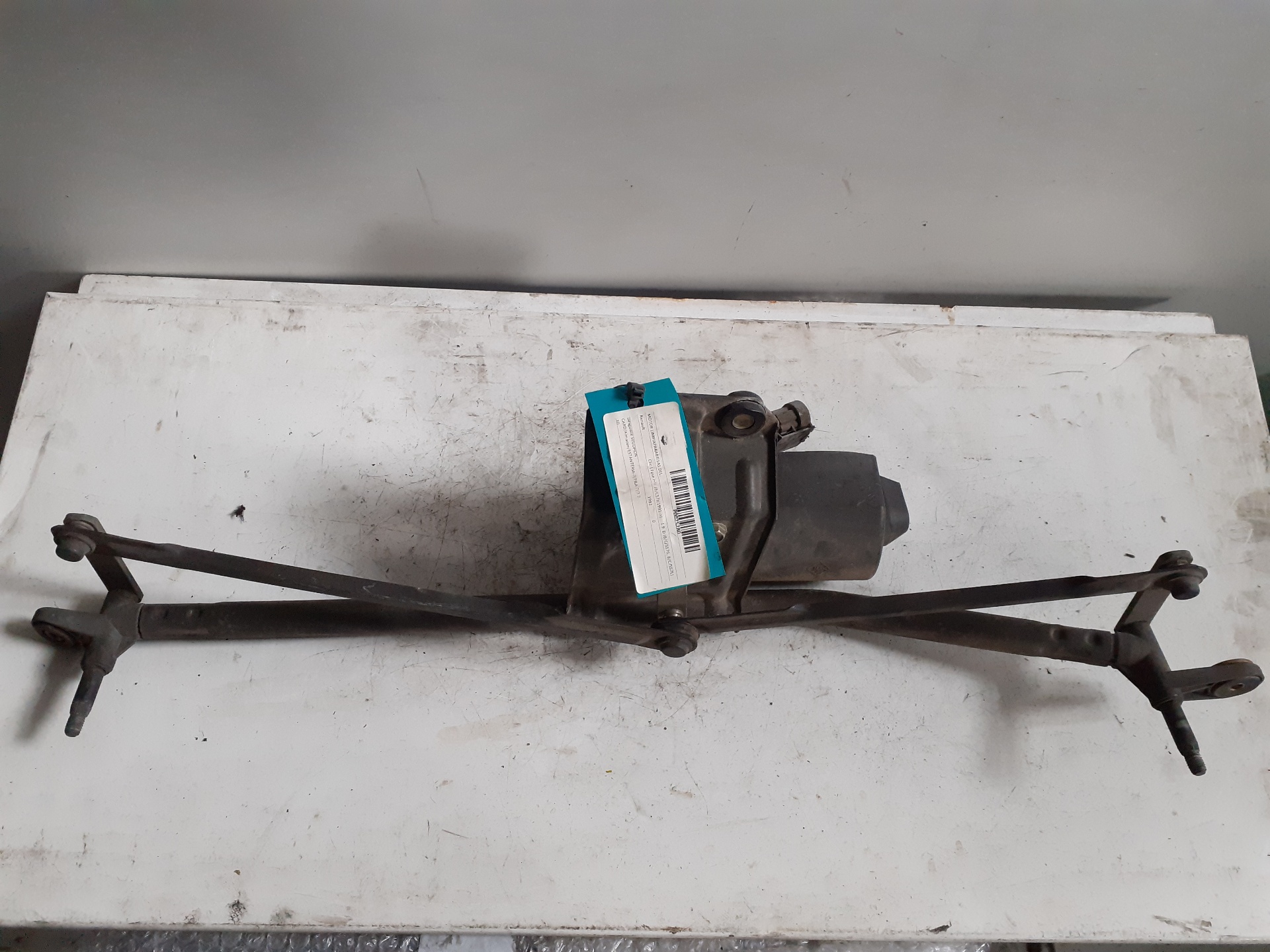 Scheibenwischermotor vorne RENAULT CLIO I FASE I+II (B/C57)
