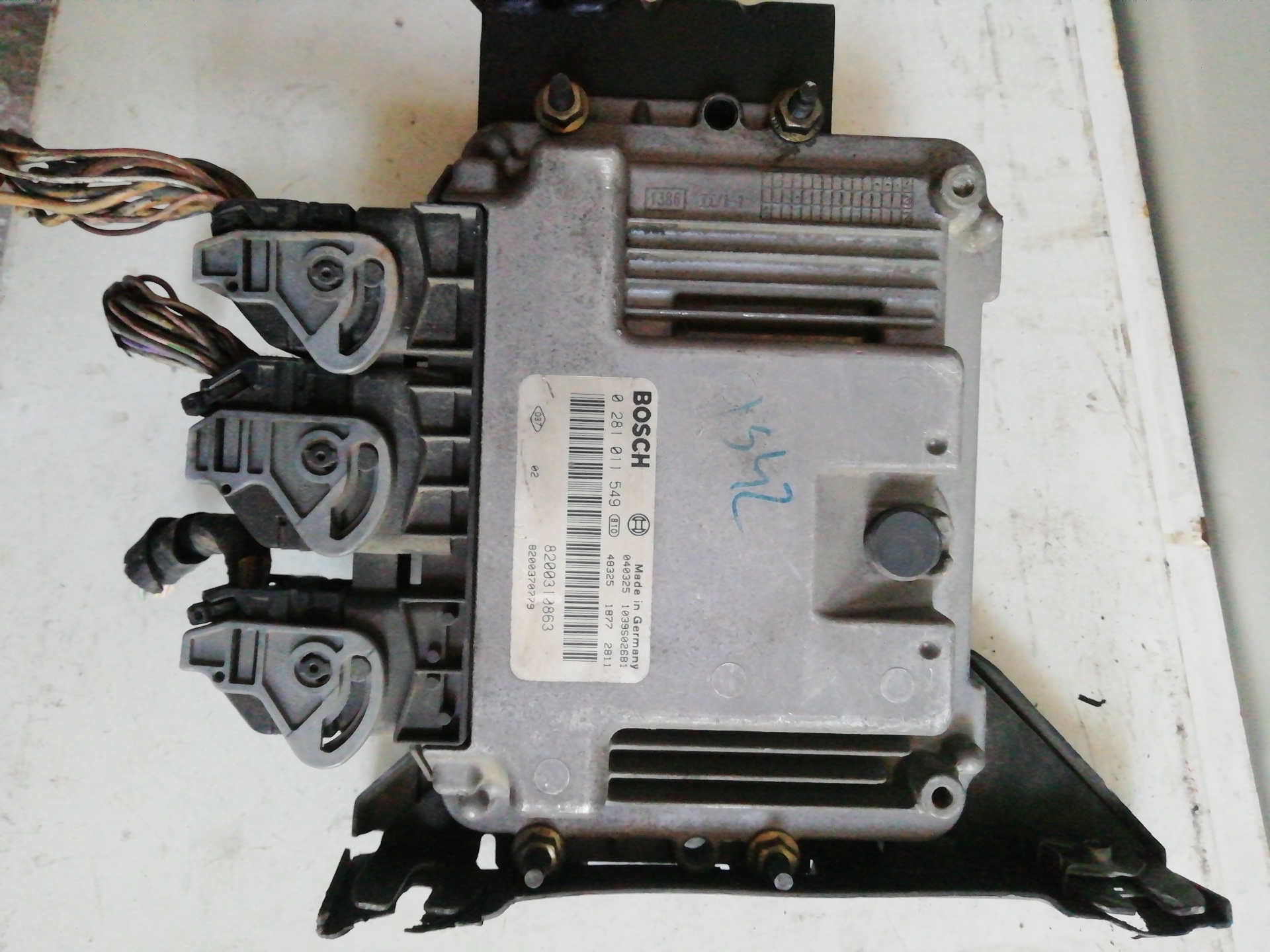 Engine control unit ECU RENAULT CLIO I FASE I+II (B/C57)