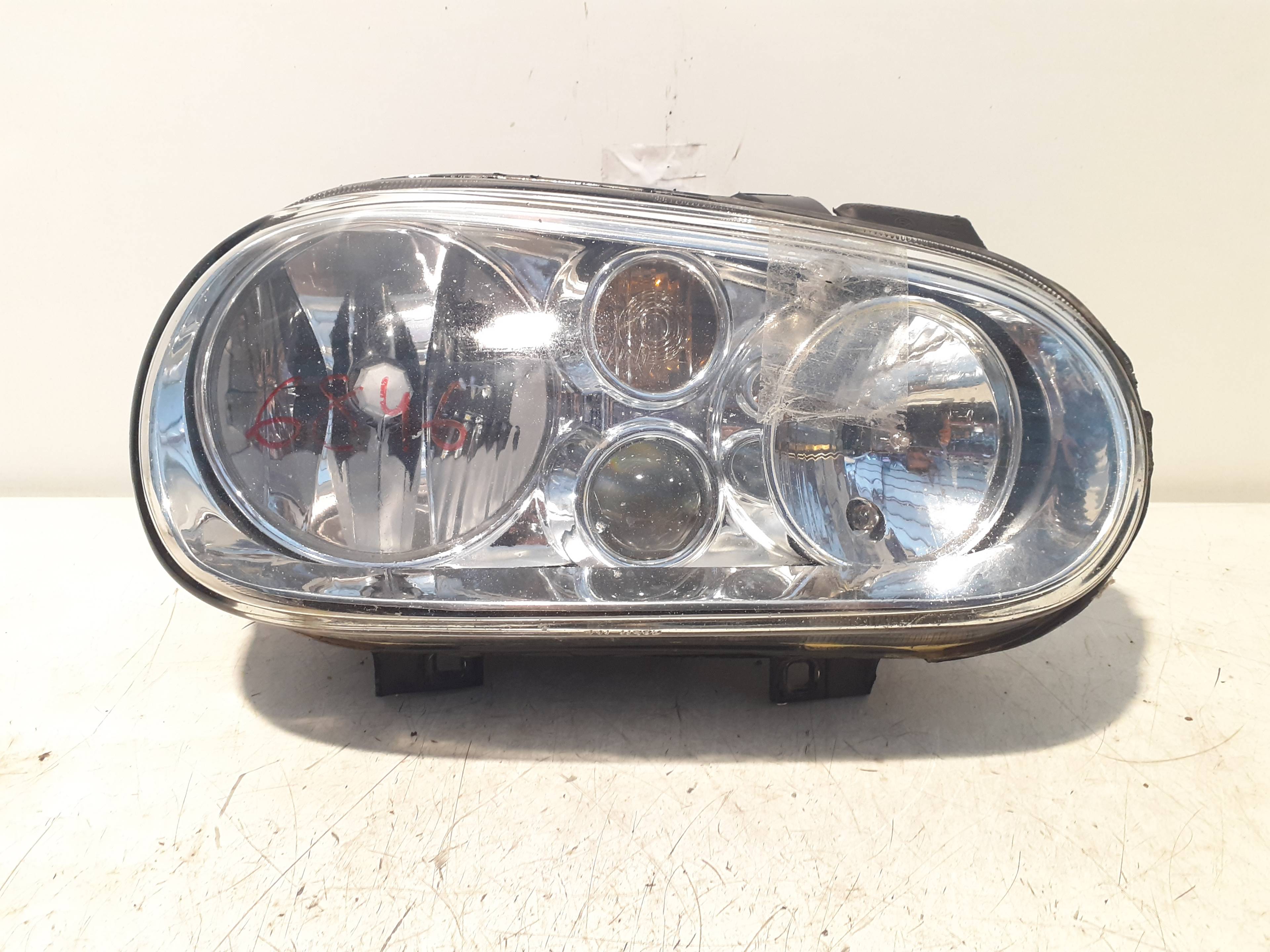 Scheinwerfer rechts VOLKSWAGEN GOLF IV BERLINA (1J1)
