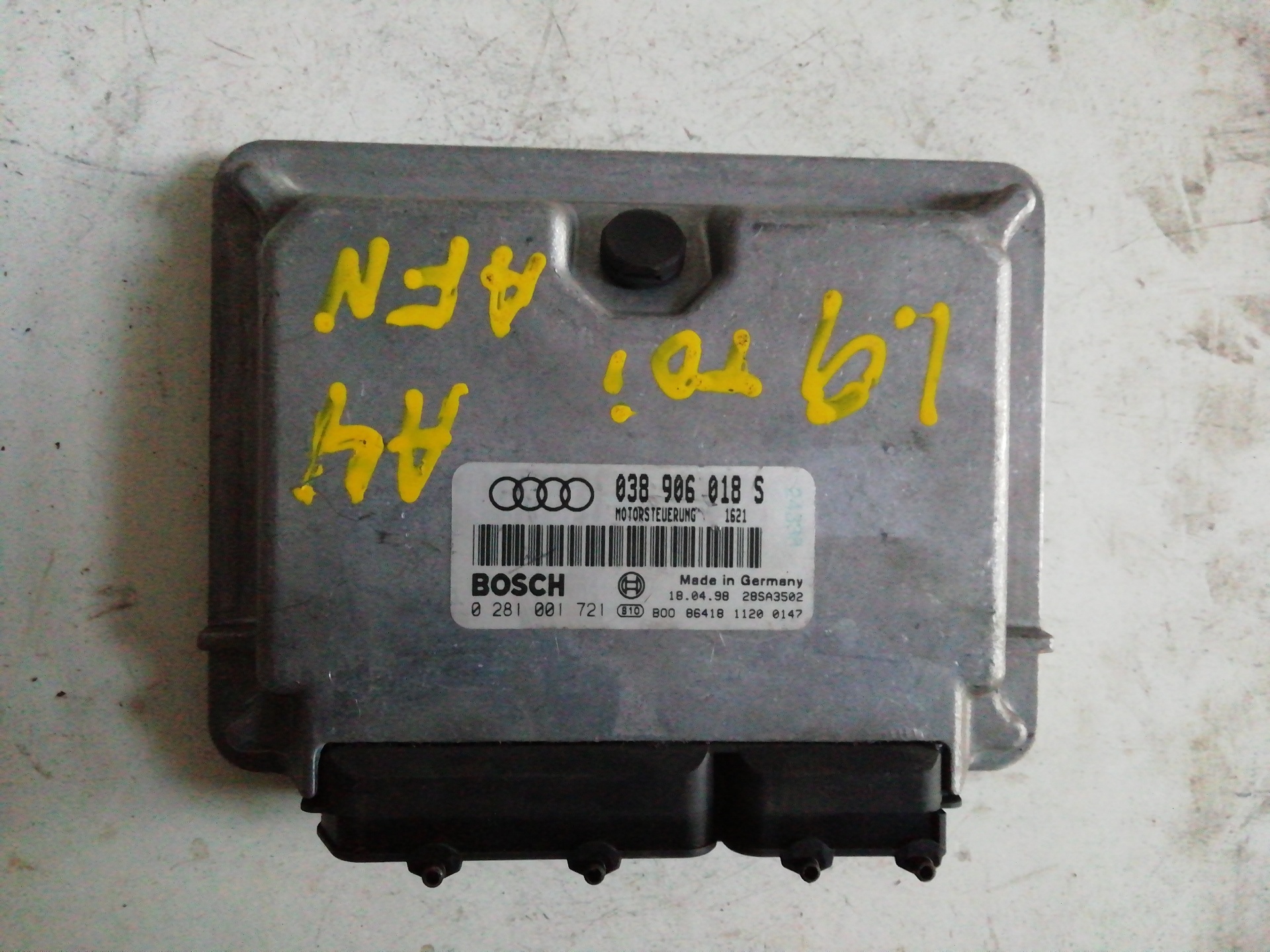 Engine control unit ECU AUDI A4 BERLINA (B5)