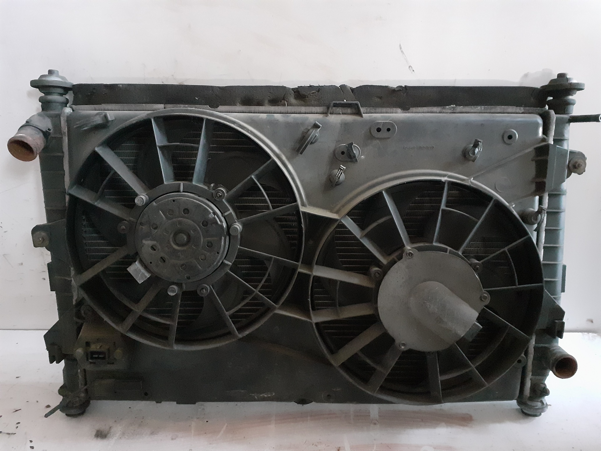 Radiator fan FORD MONDEO BERLINA (GD)