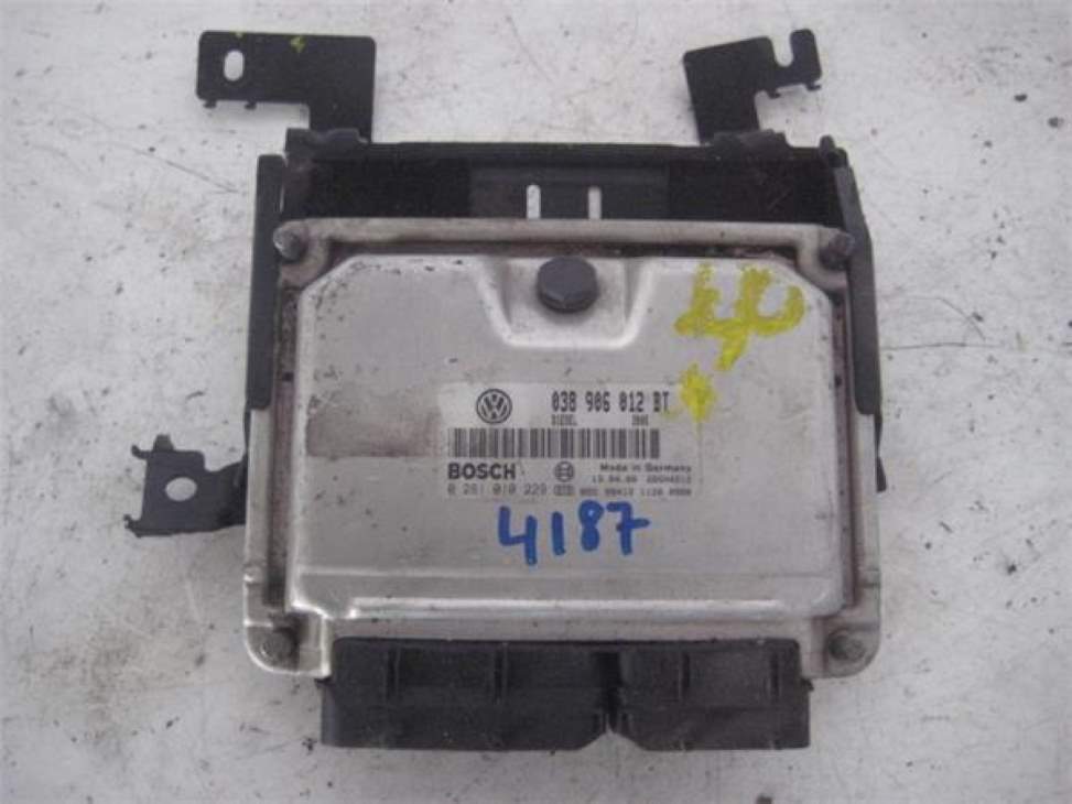 Motorsteuergerät SEAT TOLEDO (1M2)