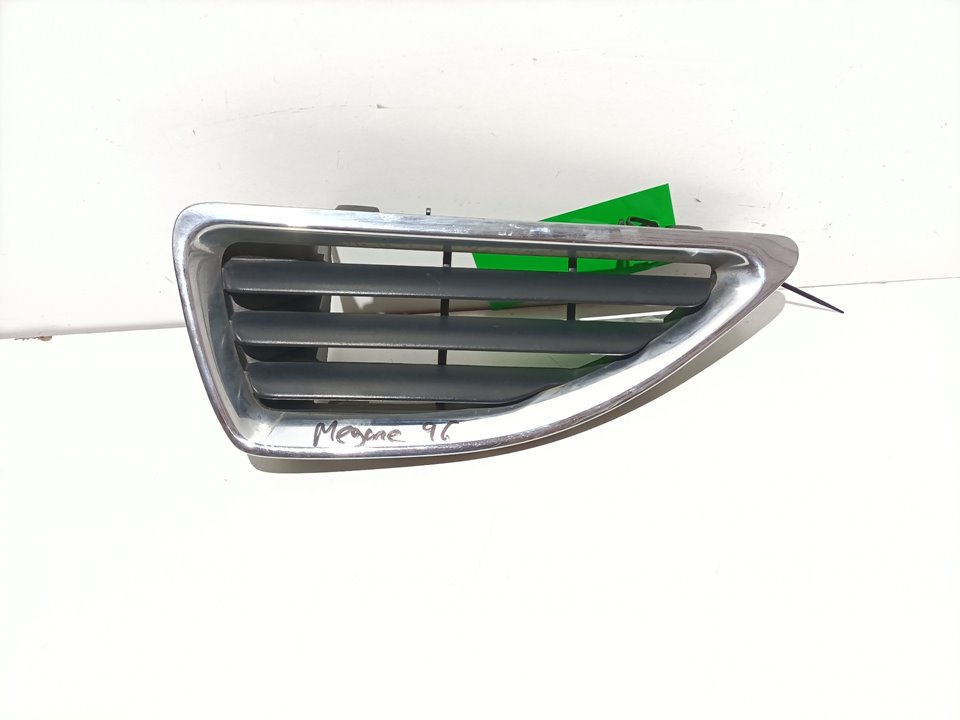 Front Grille RENAULT MEGANE I CLASSIC (LA0)
