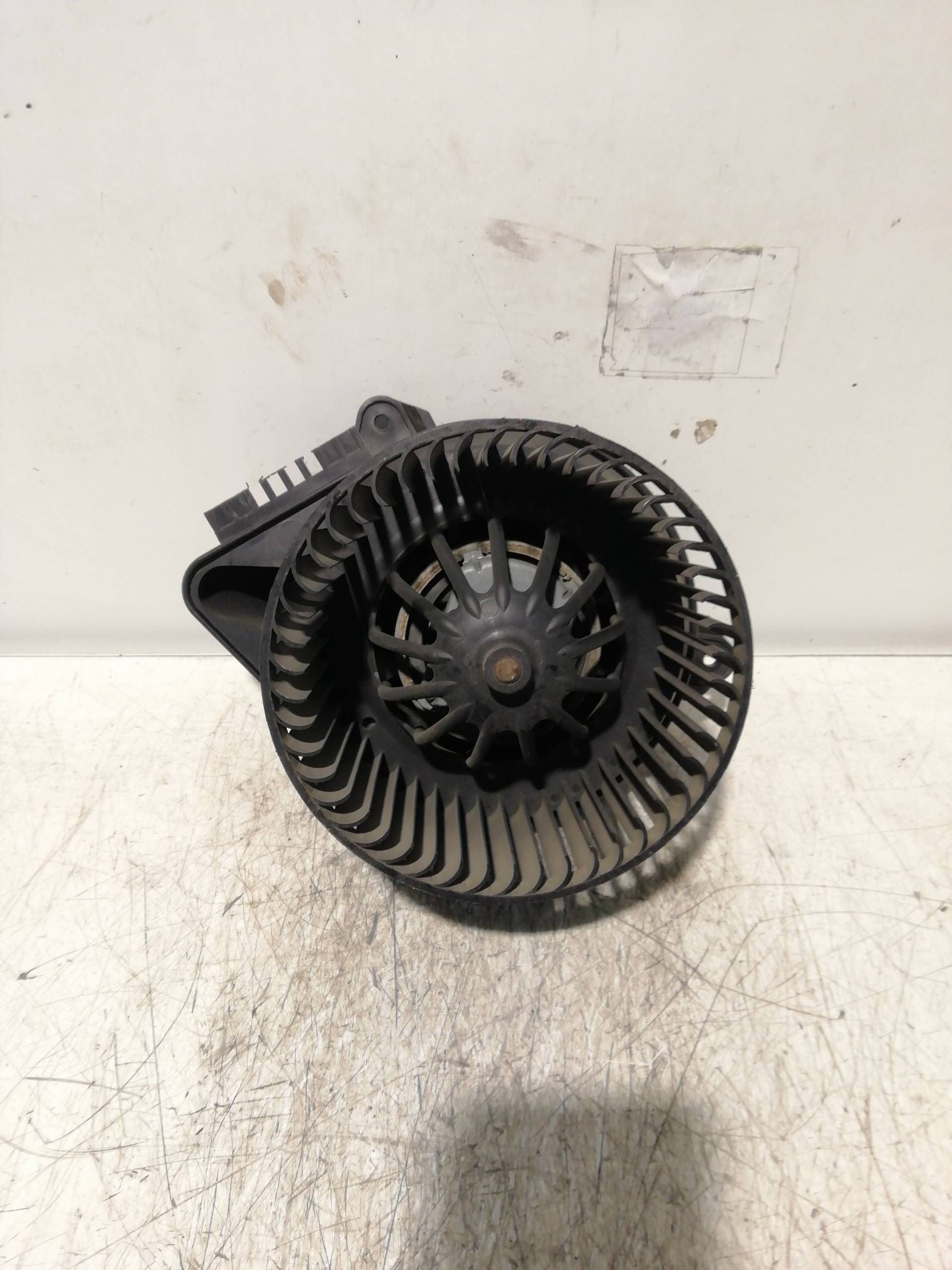 Ventilador do aquecimento RENAULT MEGANE I CLASSIC (LA0)