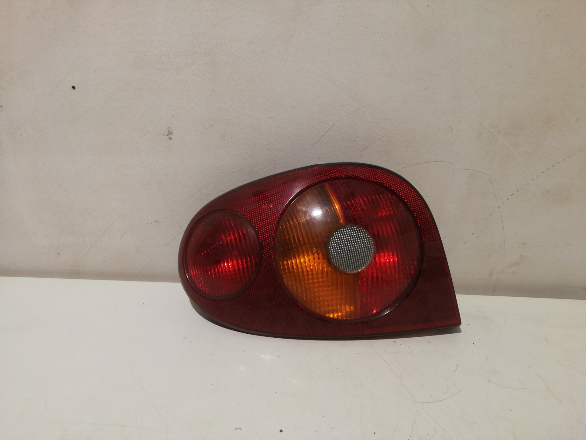 Heckleuchte links RENAULT MEGANE I CLASSIC (LA0)