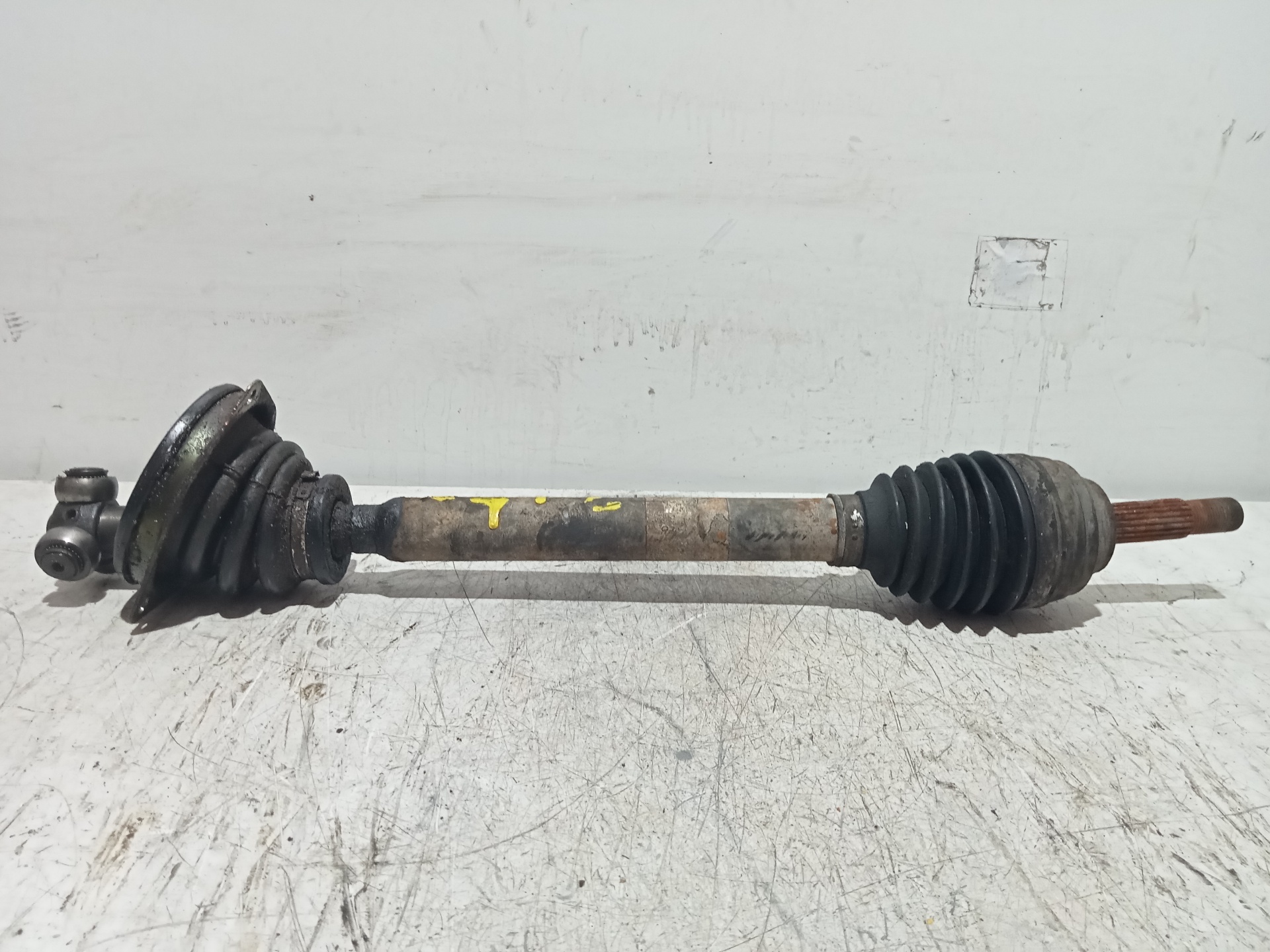 Front left driveshaft RENAULT MEGANE I CLASSIC (LA0)