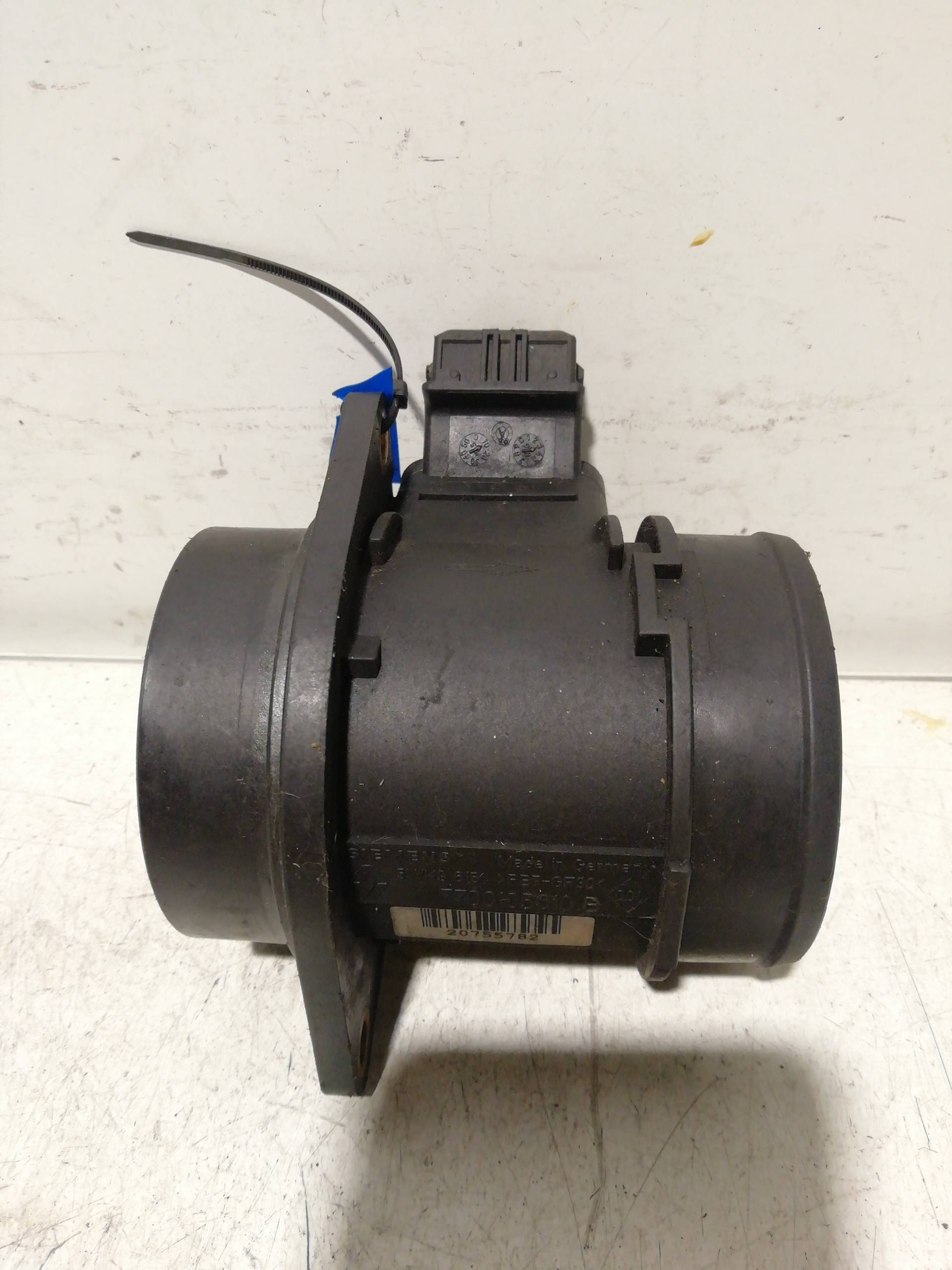 Mass air flow sensor RENAULT MEGANE I CLASSIC (LA0)