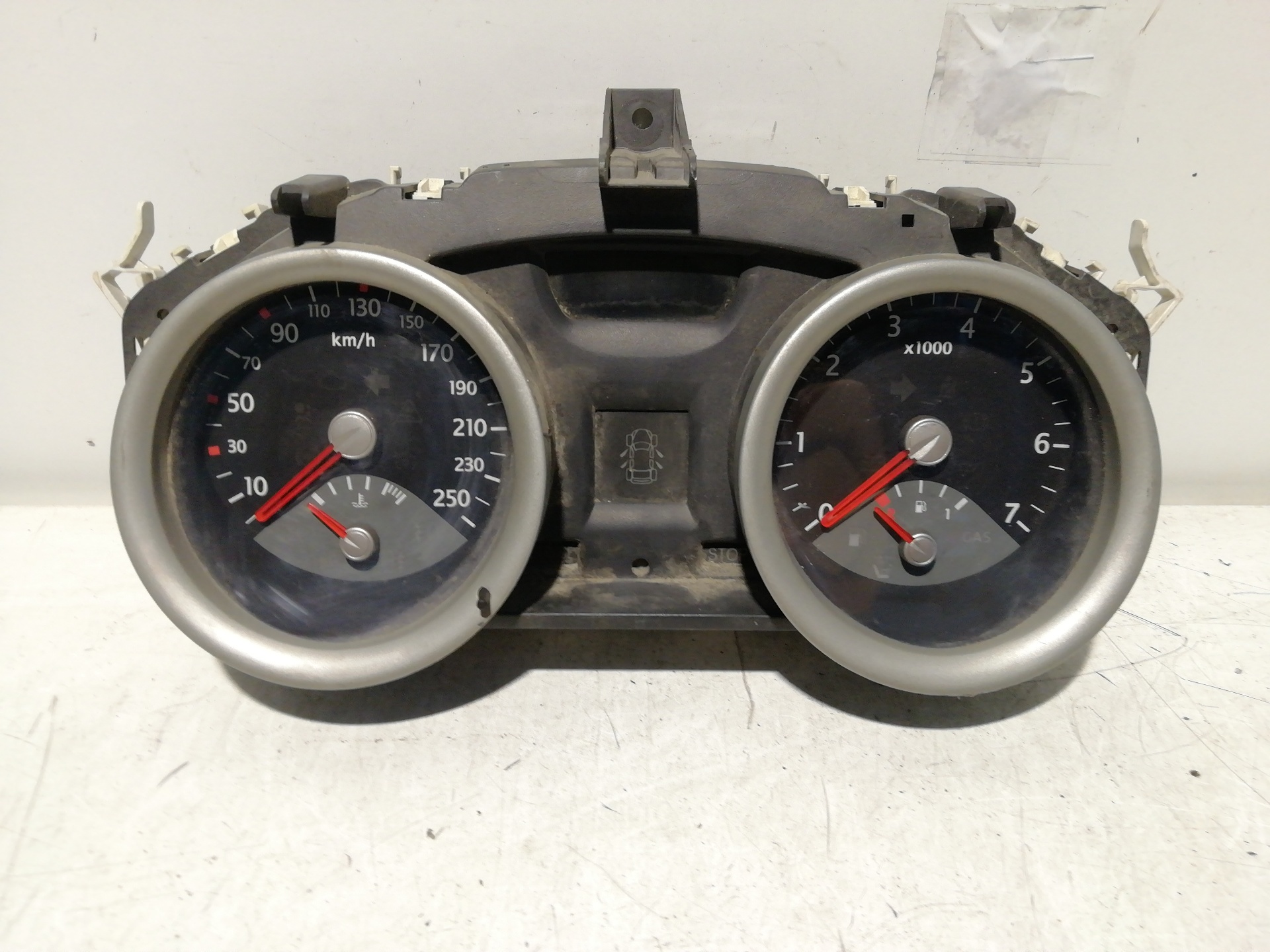Combiné d’instruments RENAULT MEGANE I CLASSIC (LA0)