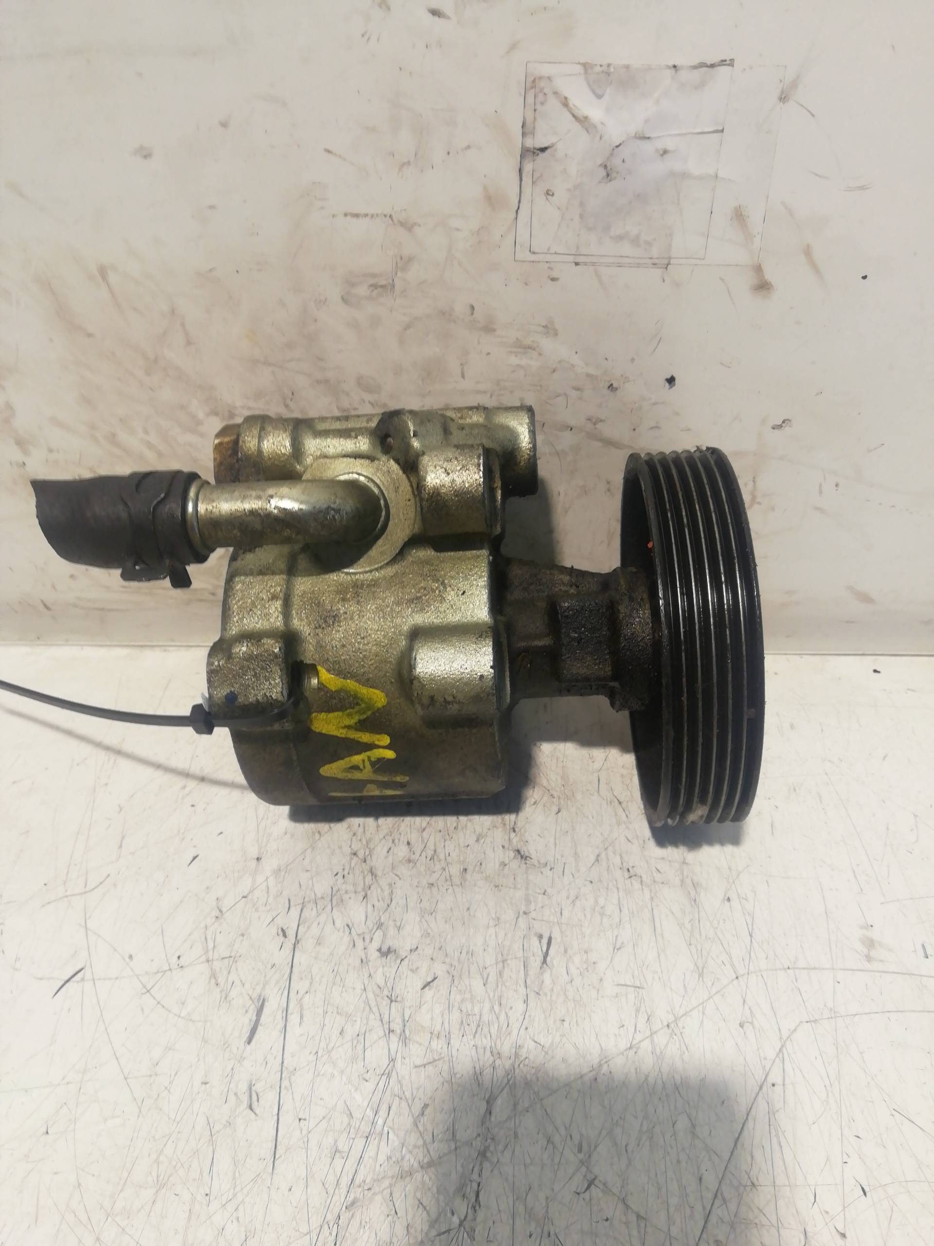 Pompe direction assistée RENAULT MEGANE I CLASSIC (LA0)
