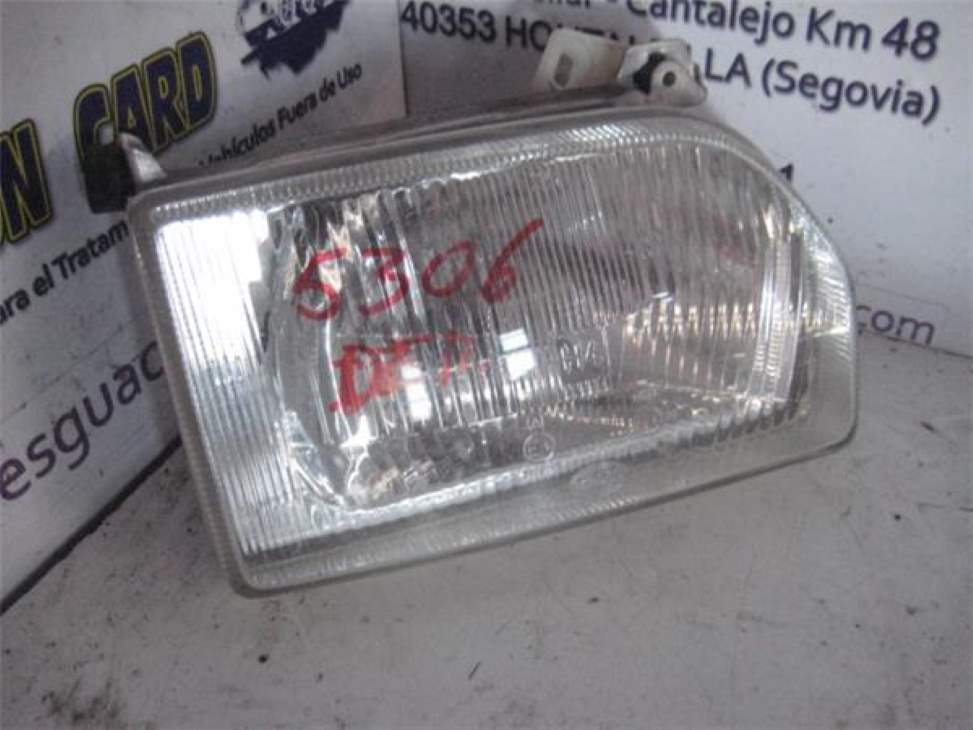 Farol direito FORD ESCORT BERL./TURN./CAB./EXPRESS