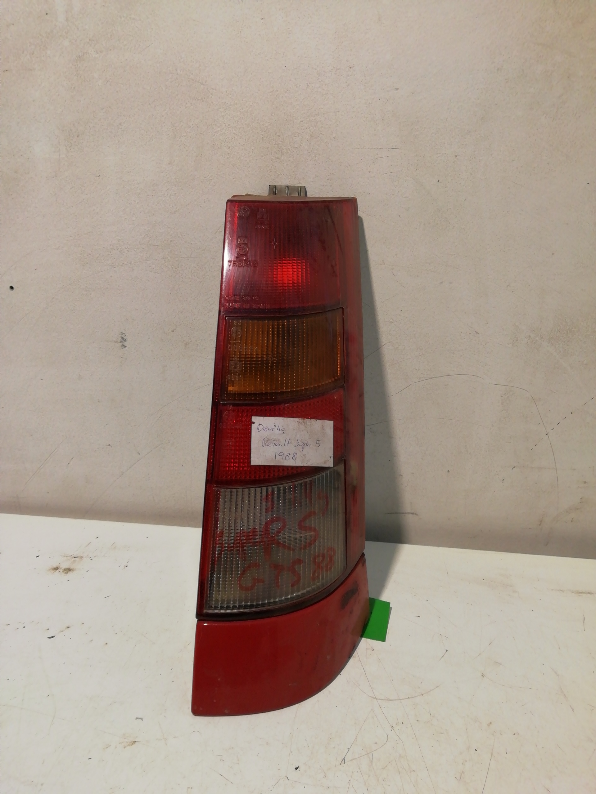 Rear Light Right RENAULT 5