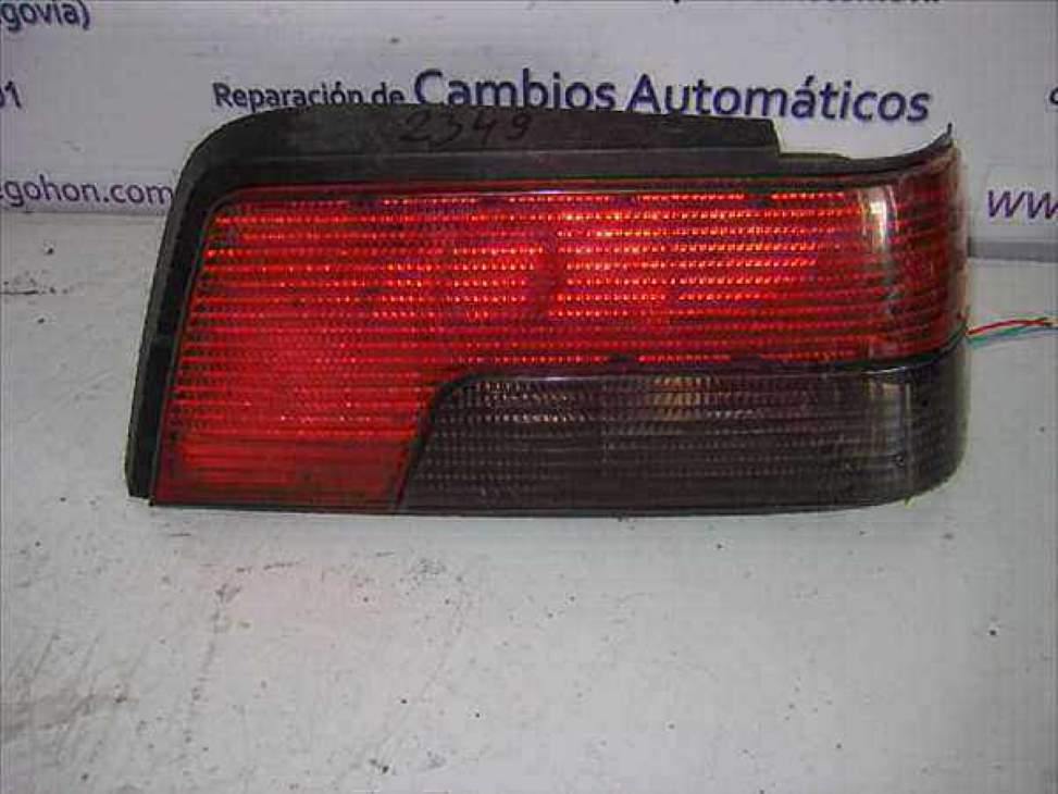 Heckleuchte rechts PEUGEOT 405 BERLINA