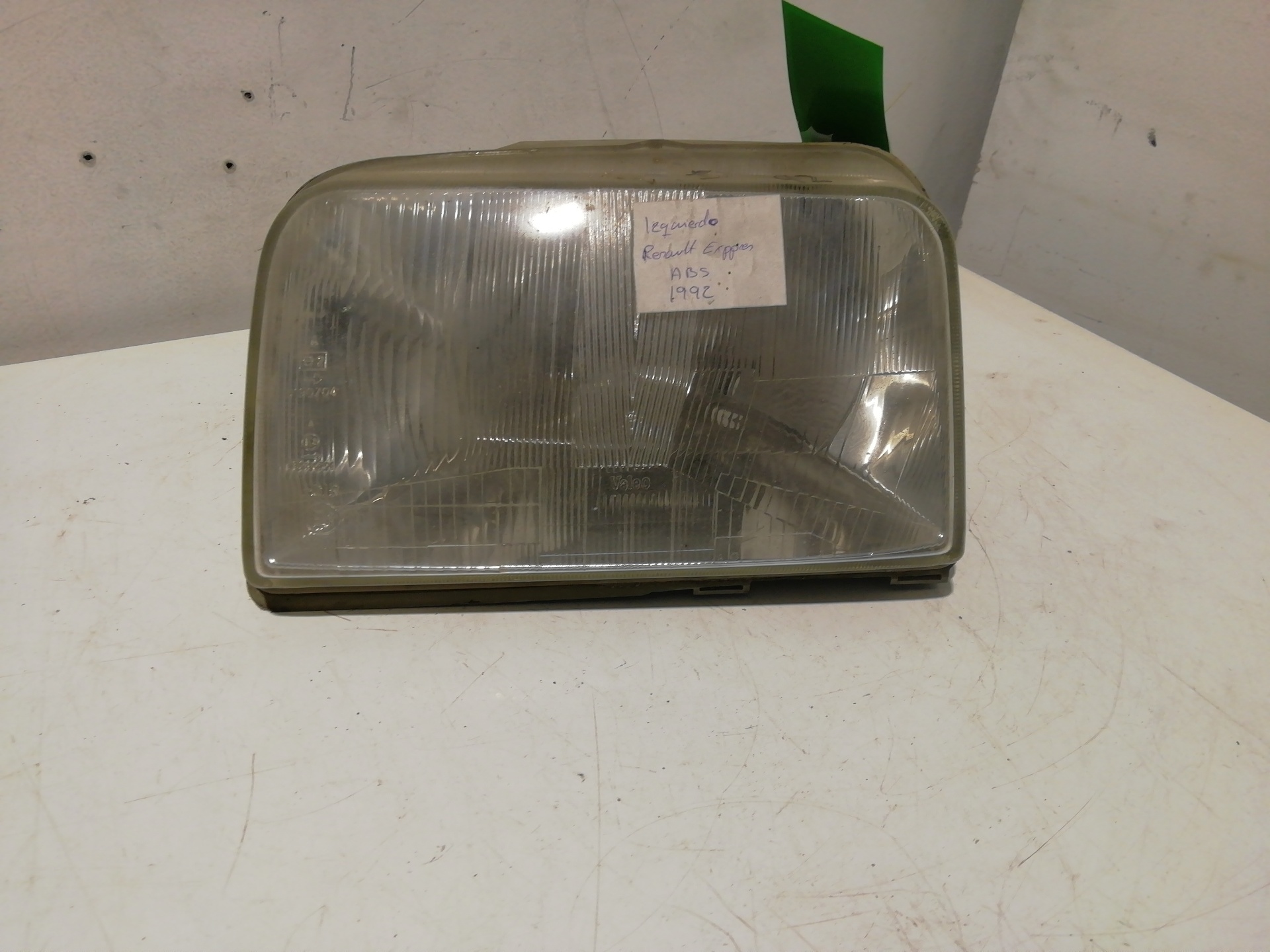 Faro sinistro RENAULT RAPID/EXPRESS (F40)