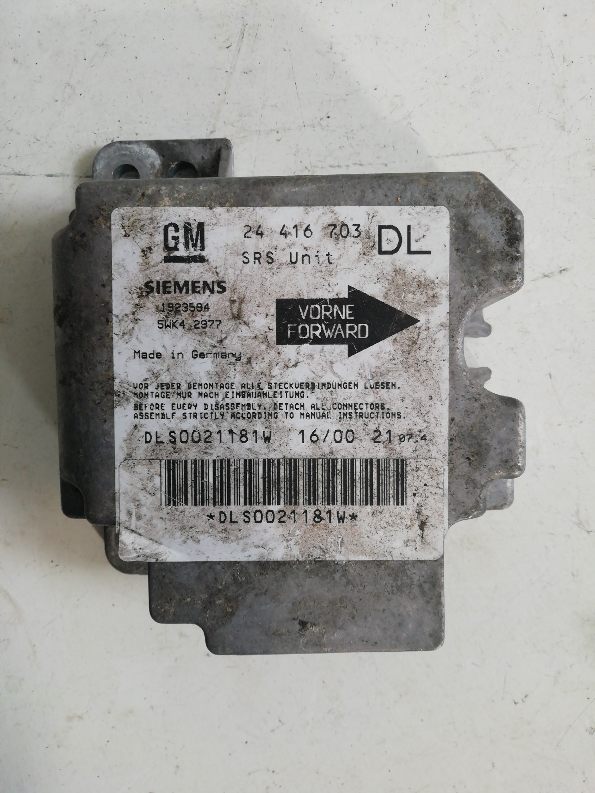 Engine control unit ECU OPEL ASTRA G BERLINA