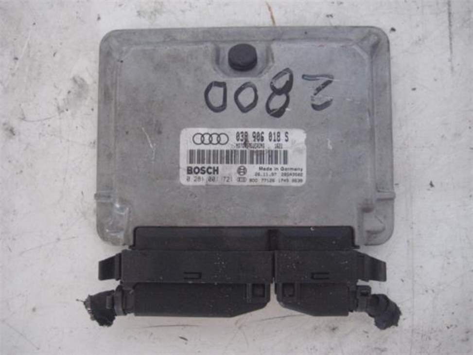 Engine control unit ECU AUDI A6 AVANT (C4)