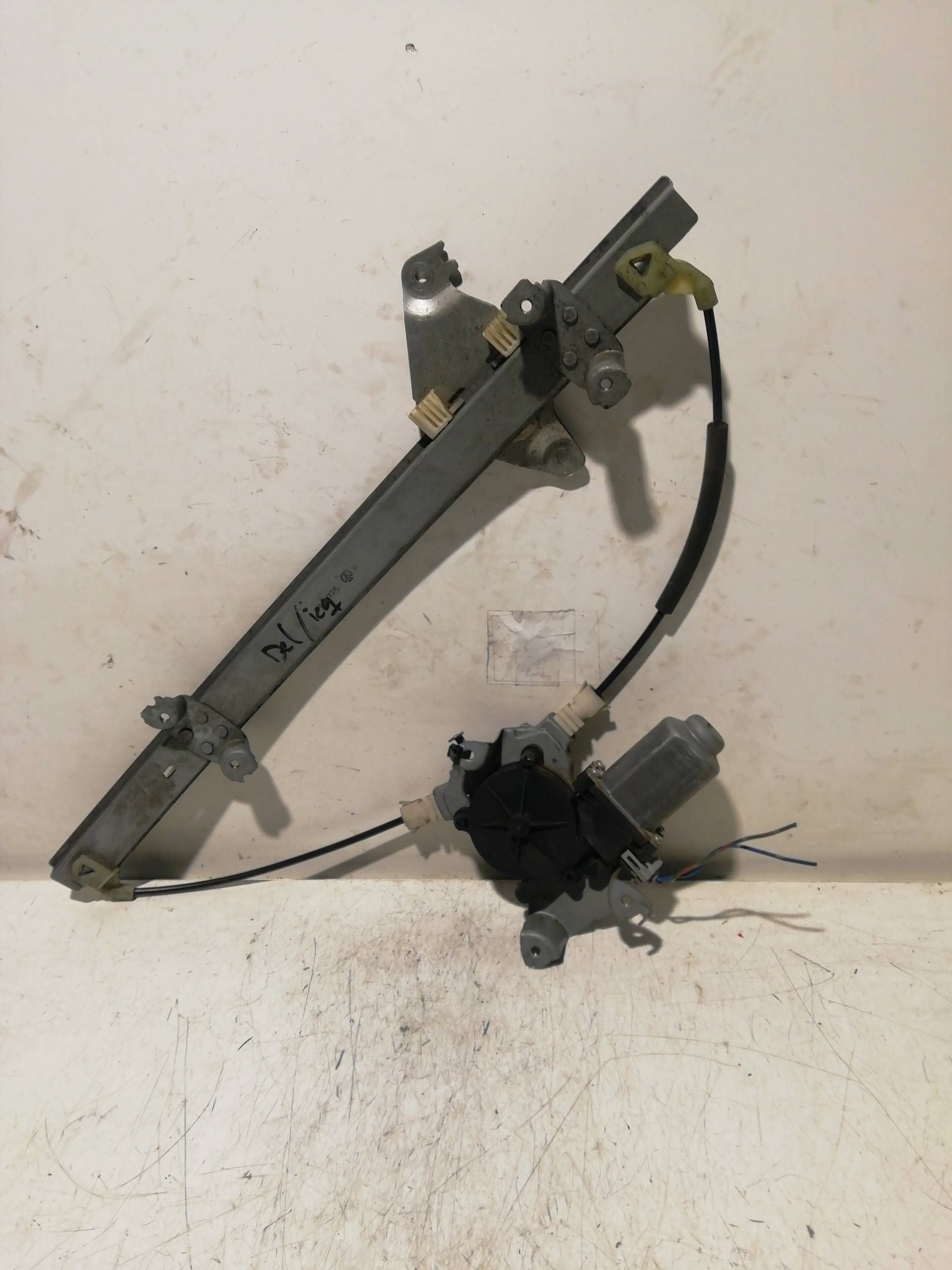 Front left window regulator NISSAN ALMERA (N15)