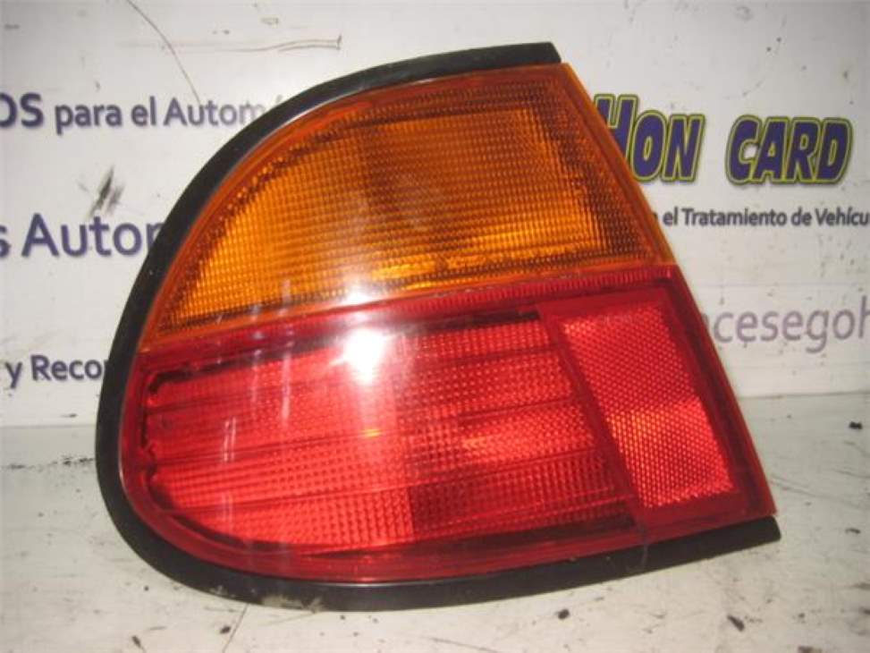 Heckleuchte links NISSAN ALMERA (N15)