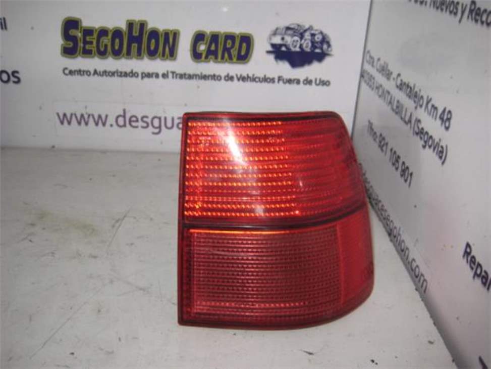 Feu arrière droit SEAT TOLEDO (1L)