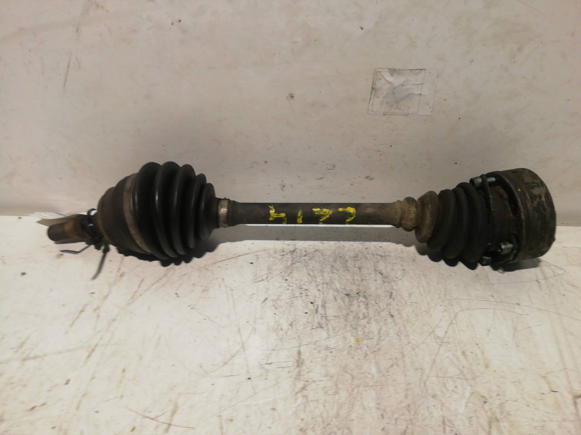 Transmission avant gauche SEAT TOLEDO (1L)