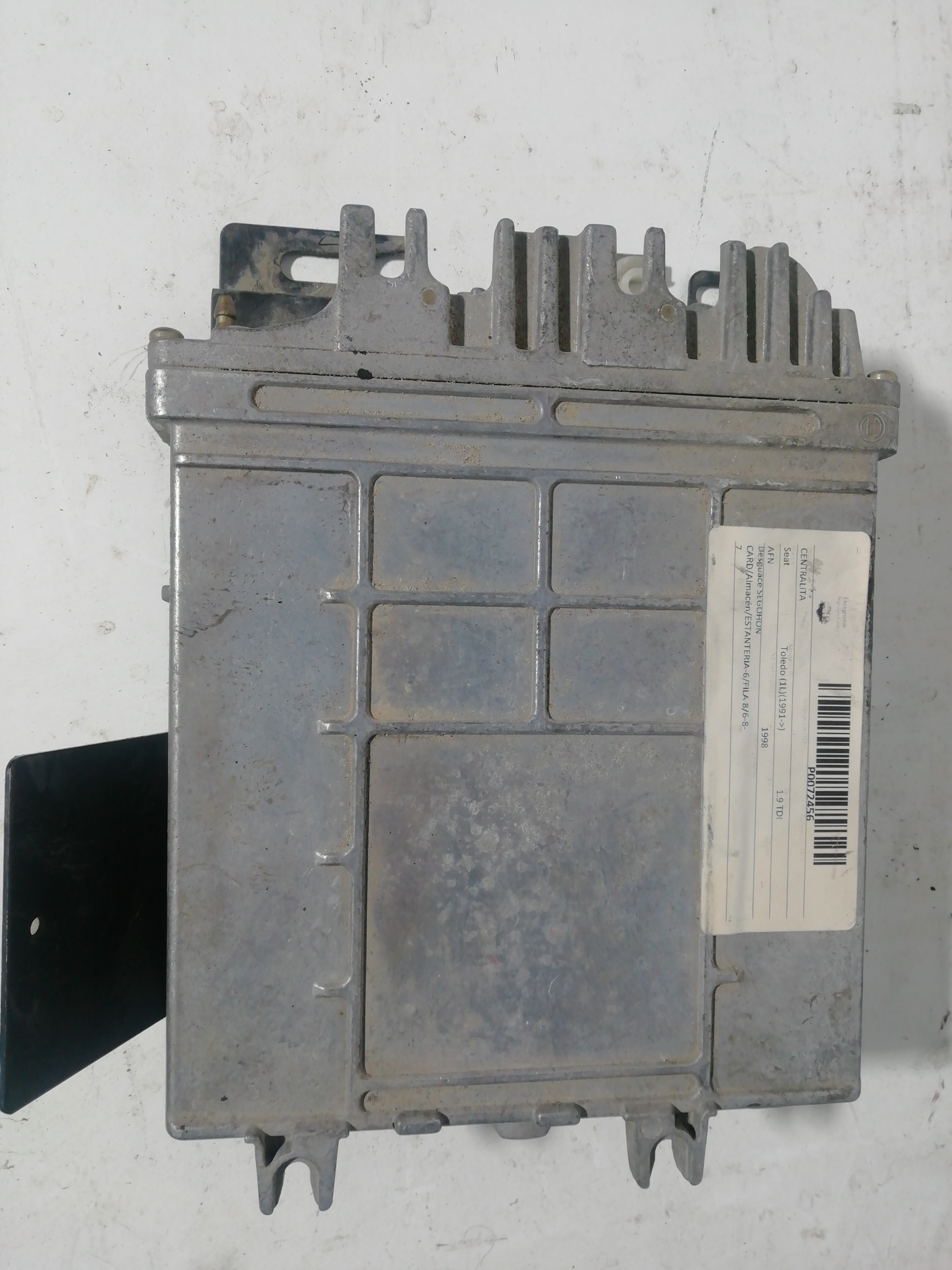 Central do motor UCE SEAT TOLEDO (1L)
