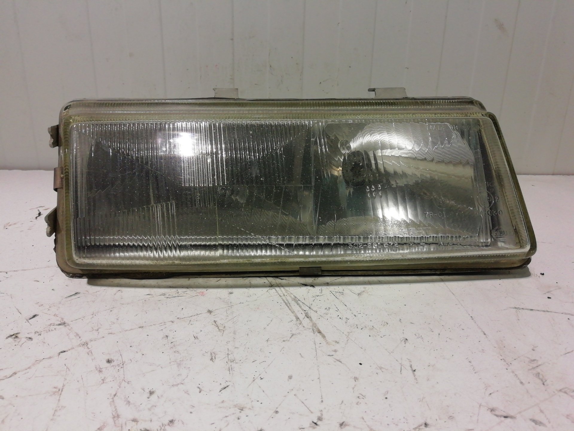 Phare droit SEAT TOLEDO (1L)