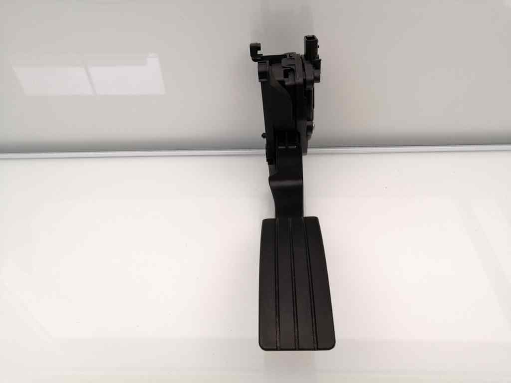 Pedale acceleratore RENAULT CLIO IV