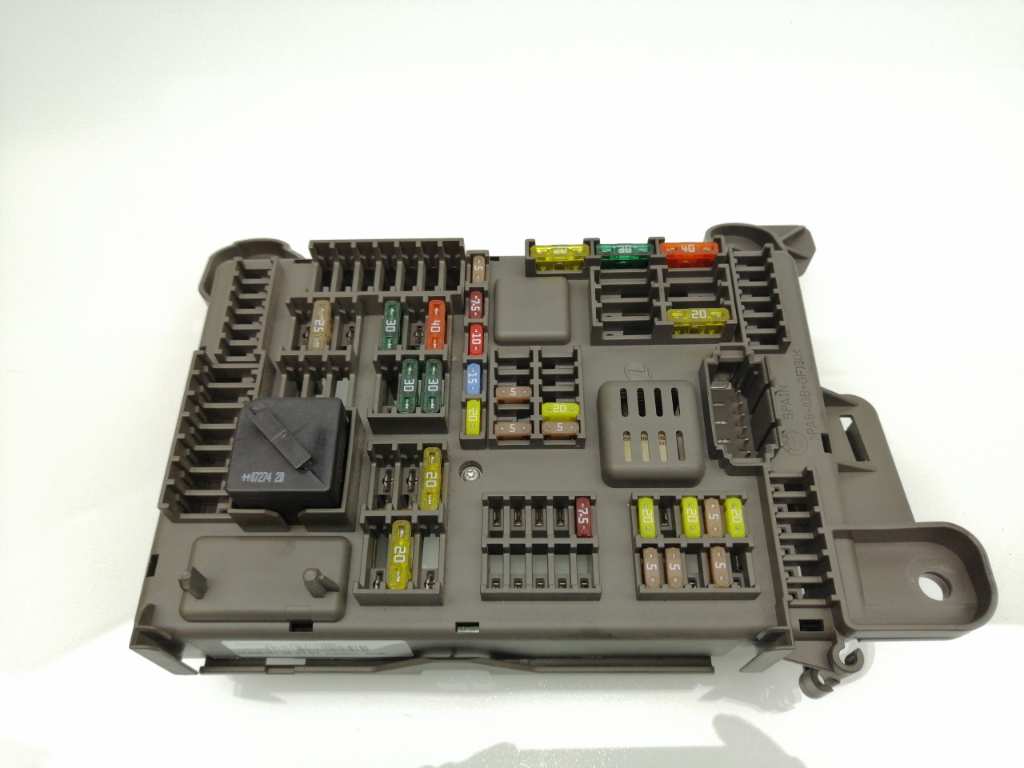 Sicherungs-/Relaiskasten BMW X5 (E70)