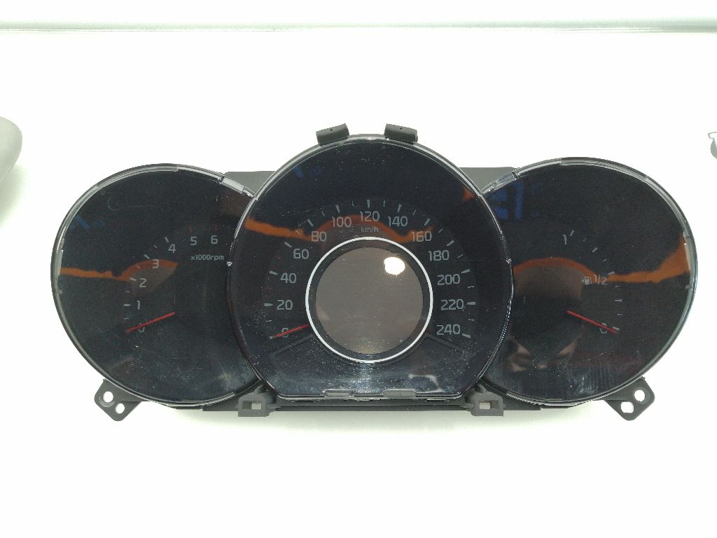 Kombiinstrument KIA CEED