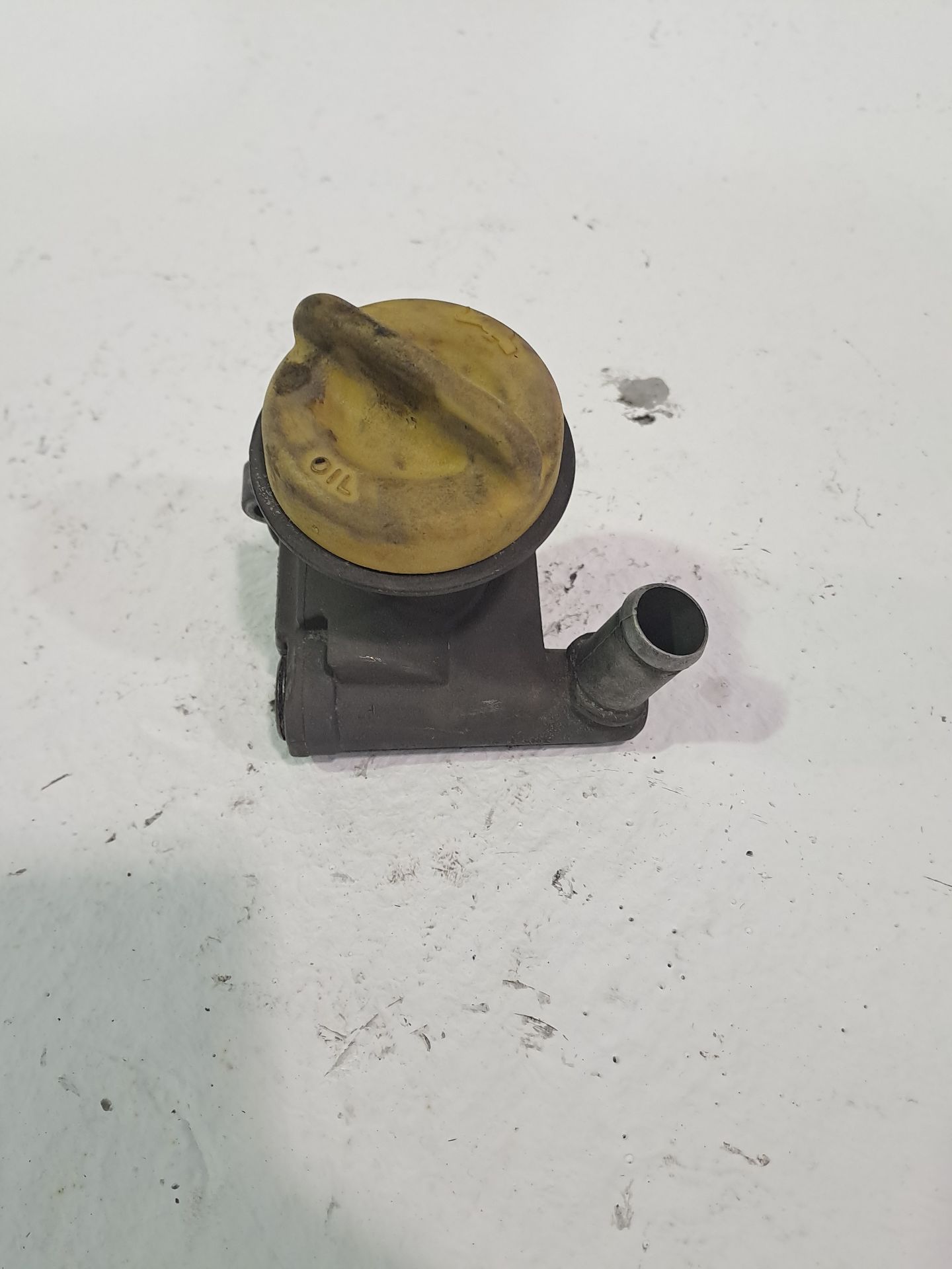 Suporte do alternador OPEL ZAFIRA B