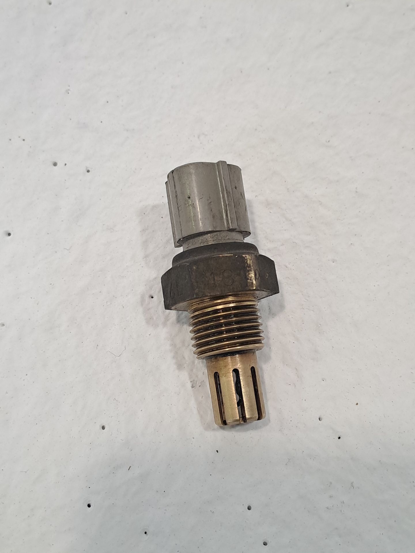 Sensor TOYOTA AURIS