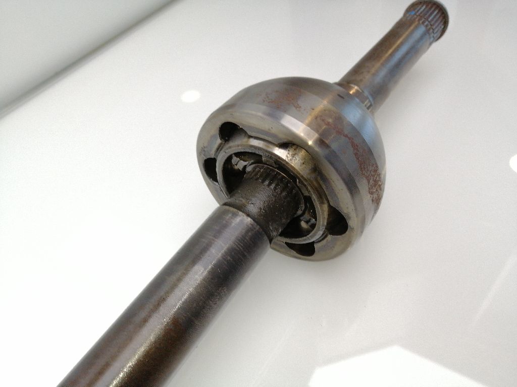 Transmission avant gauche NISSAN PATROL (K/W260)