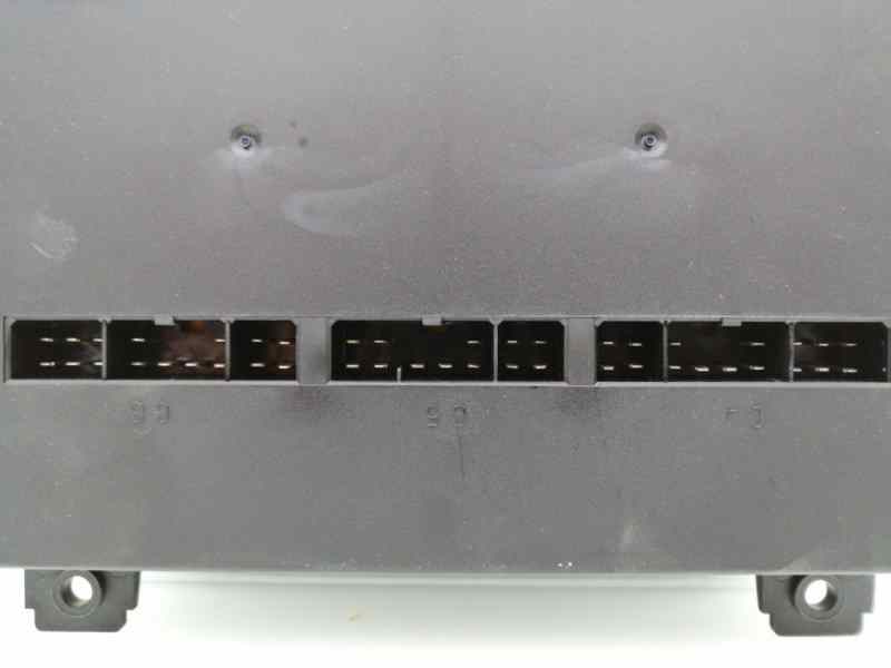 Sicherungs-/Relaiskasten NISSAN NOTE (E11, NE11)