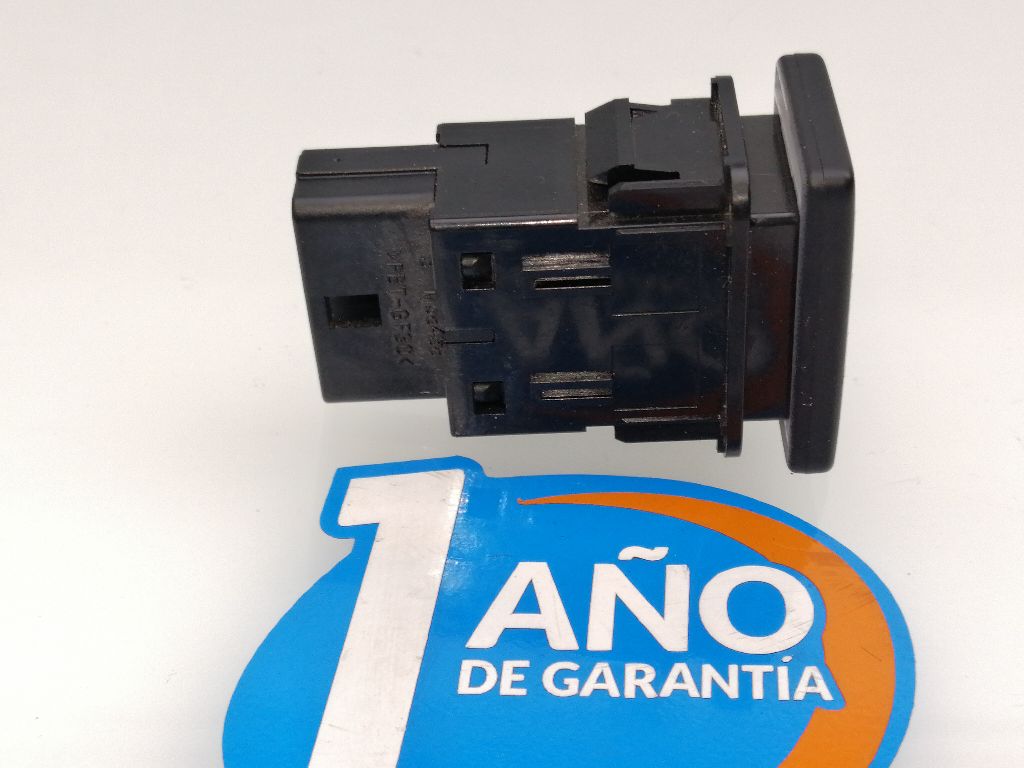Interrupteur TOYOTA HILUX (GUN1)