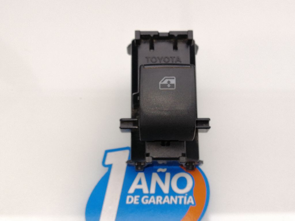 Commande lève-vitre avant droit TOYOTA HILUX (GUN1)