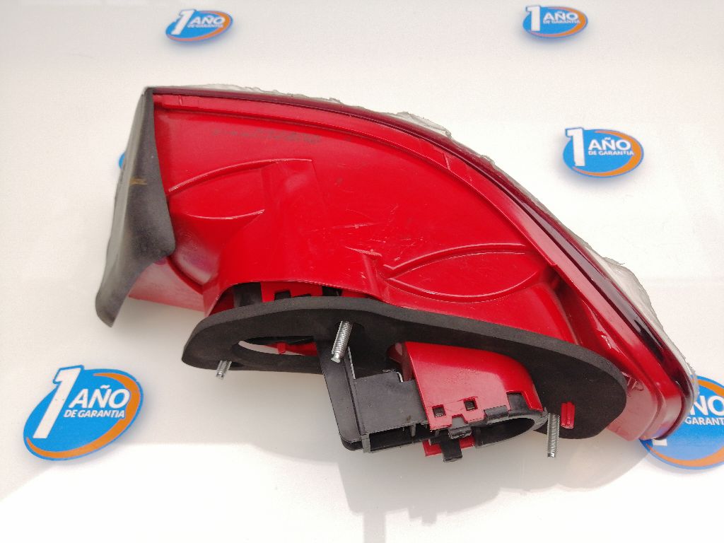 Feu arrière gauche CITROEN 2CV 6