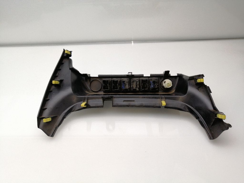 Commande multifonction TOYOTA HILUX (GUN1)