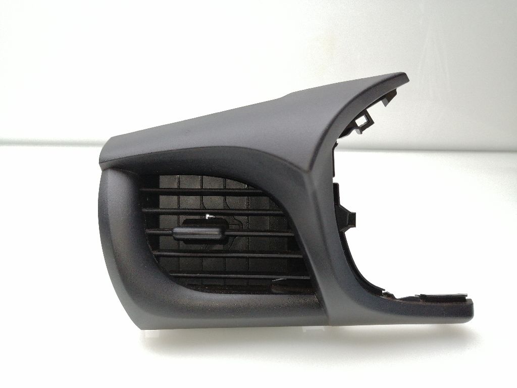 Verkleidung TOYOTA HILUX (GUN1)