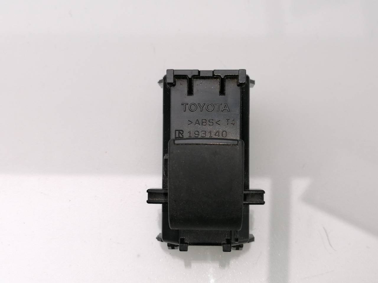 Commande lève-vitre arrière droit TOYOTA HILUX (GUN1)