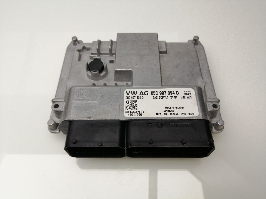 Calculateur moteur SEAT ARONA