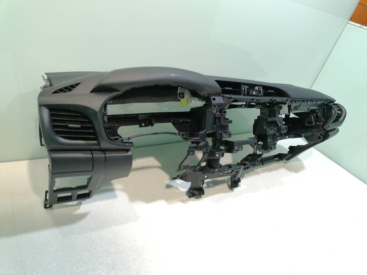 Tableau de bord TOYOTA HILUX (GUN1)
