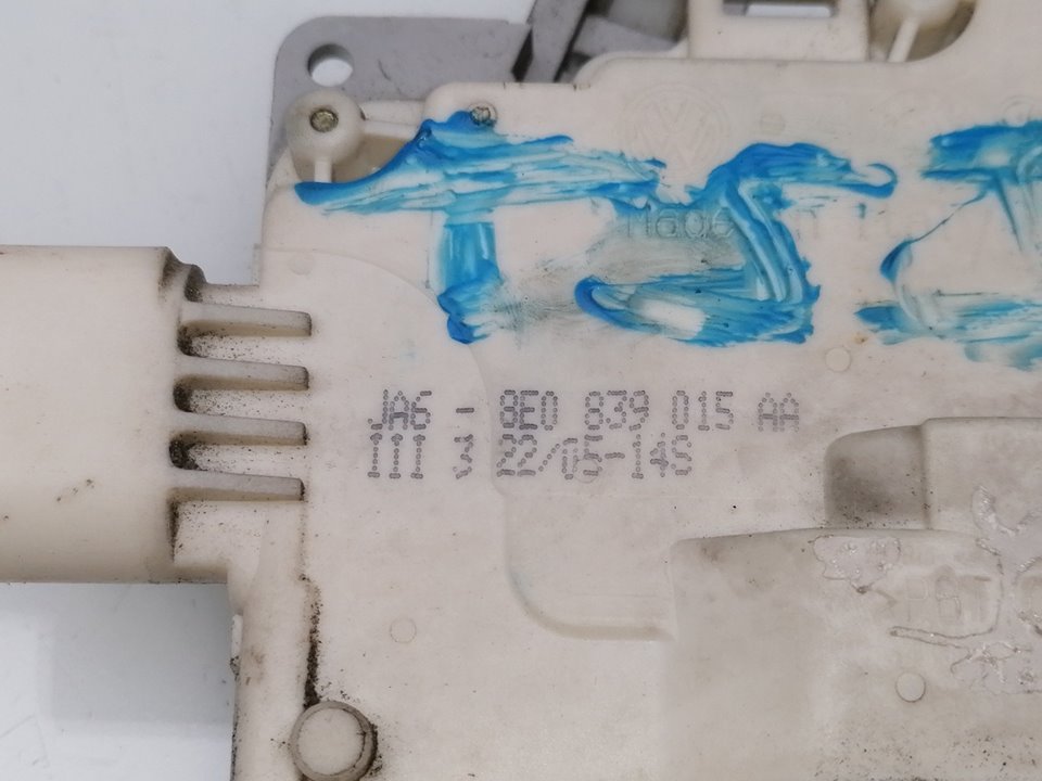 Rear left door lock AUDI A4 BER. (B8)