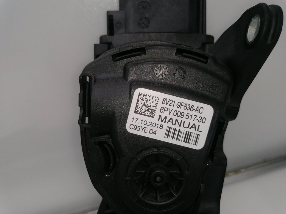 Pedal do acelerador FORD TRANSIT COURIER