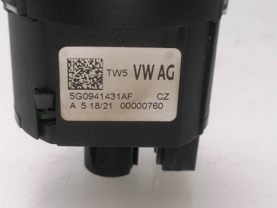 Light Switch SEAT ARONA