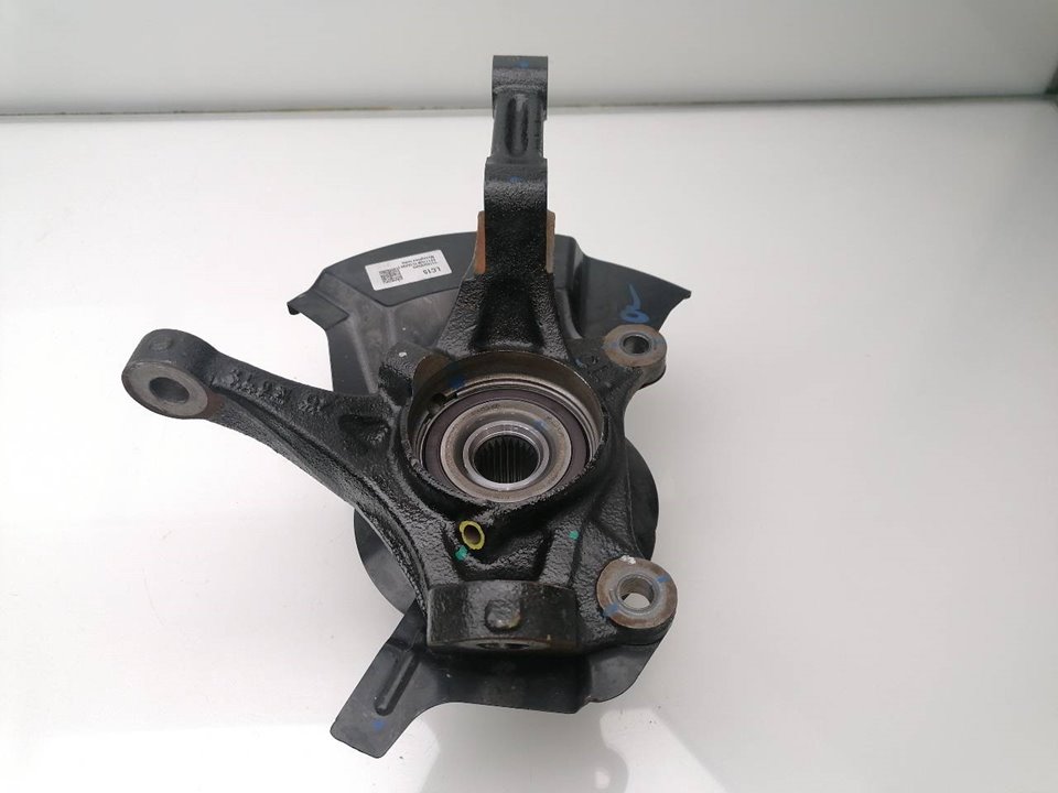 Fusée avant gauche HYUNDAI BAYON