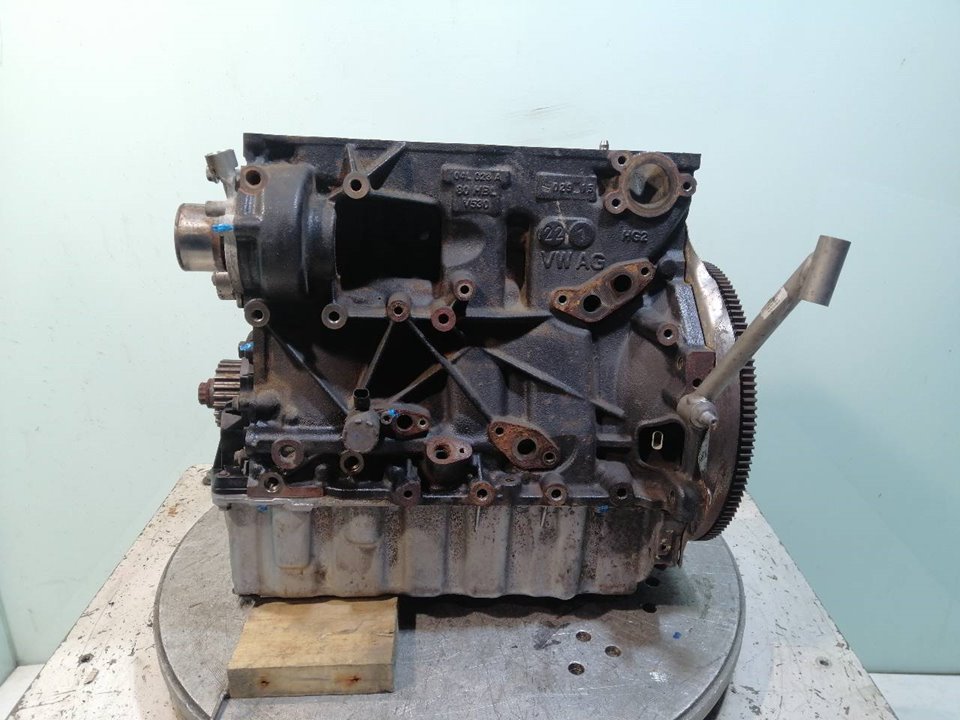 Engine Block VOLKSWAGEN GOLF VII LIM. (5G1)