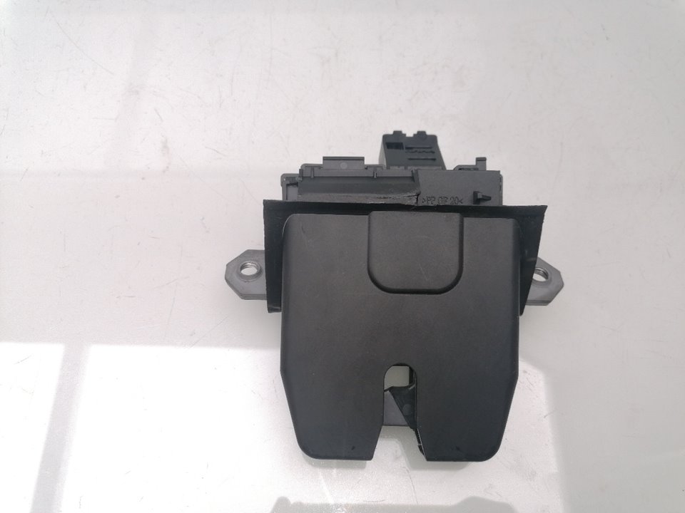 Serrure de coffre/hayon FORD C-MAX (CB3)
