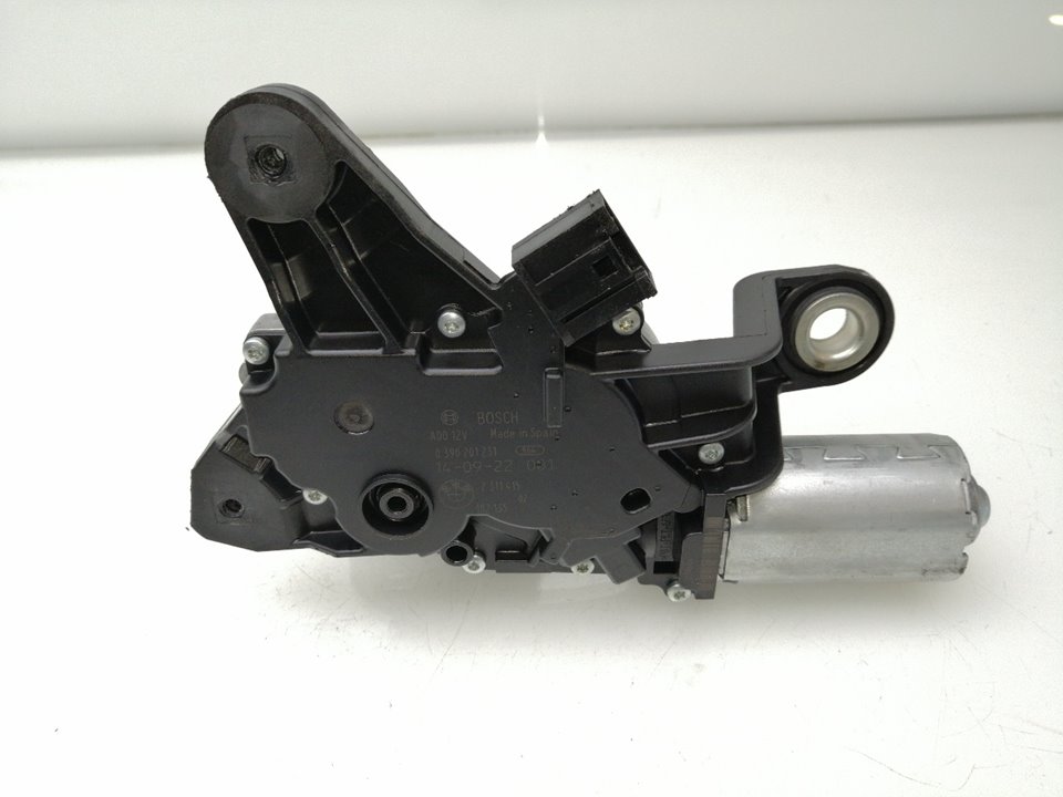 Moteur d'essuie-glace arrière BMW 5 TOURING (F11) 520 D XDRIVE (2011 - 2017) 2000CCM