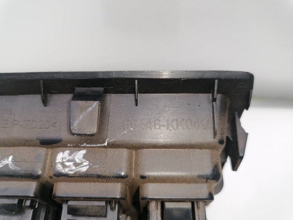 Commande multifonction TOYOTA HILUX (GUN1)