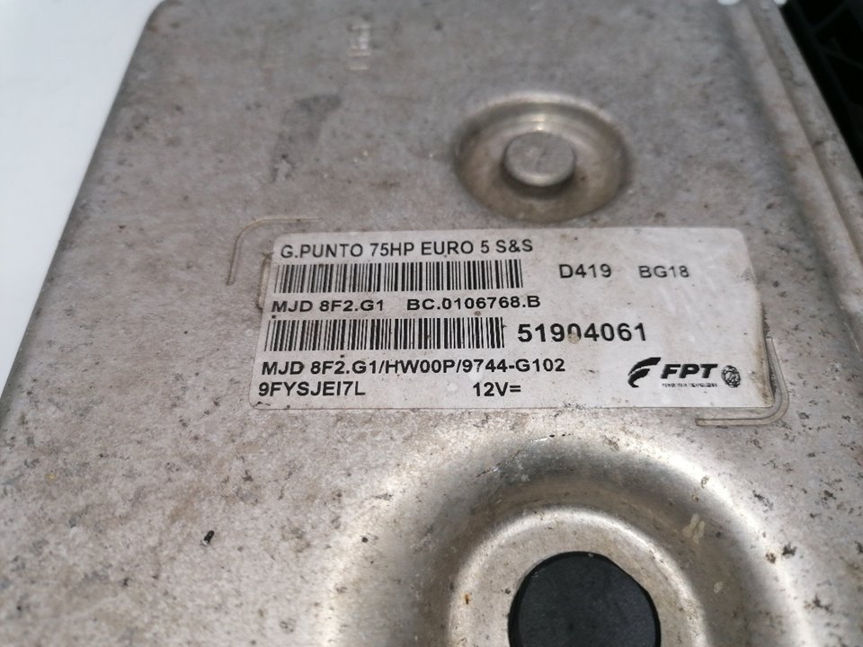 Engine control unit ECU FIAT PUNTO (199)