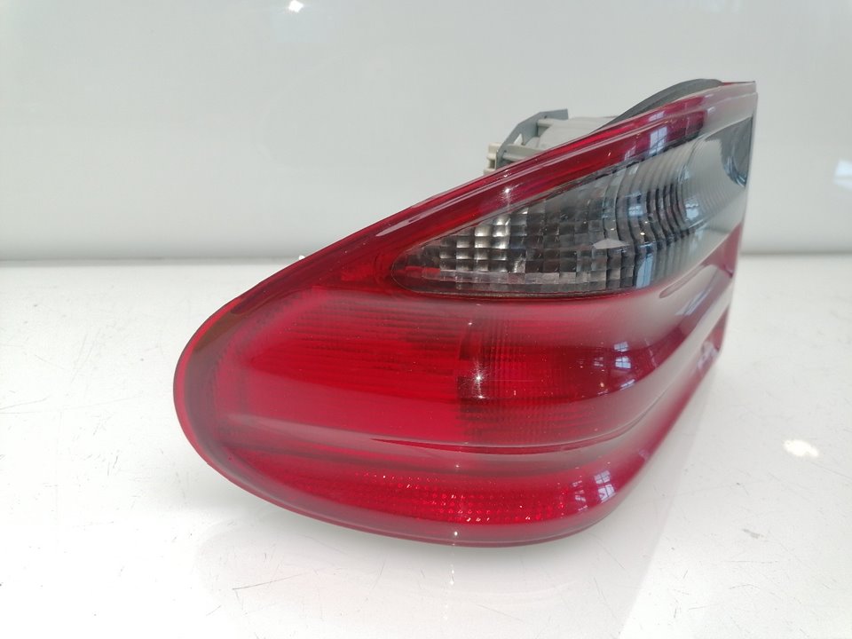 Farol traseiro esquerdo MERCEDES-BENZ CLASE E (W210)